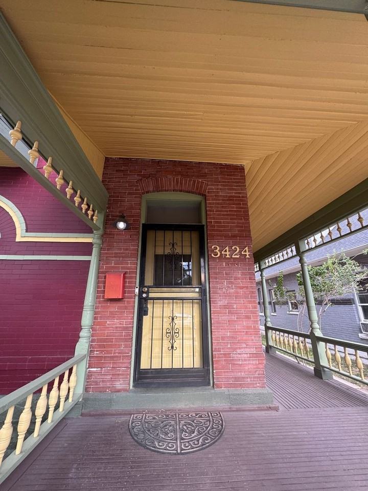 3424 N Marion St - Photo 3 of 31