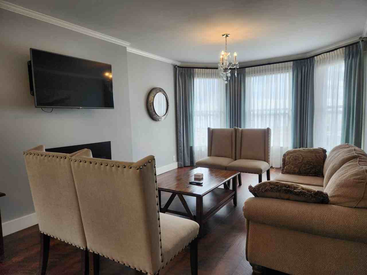 1170 Peace Portal Dr - Photo 5 of 31