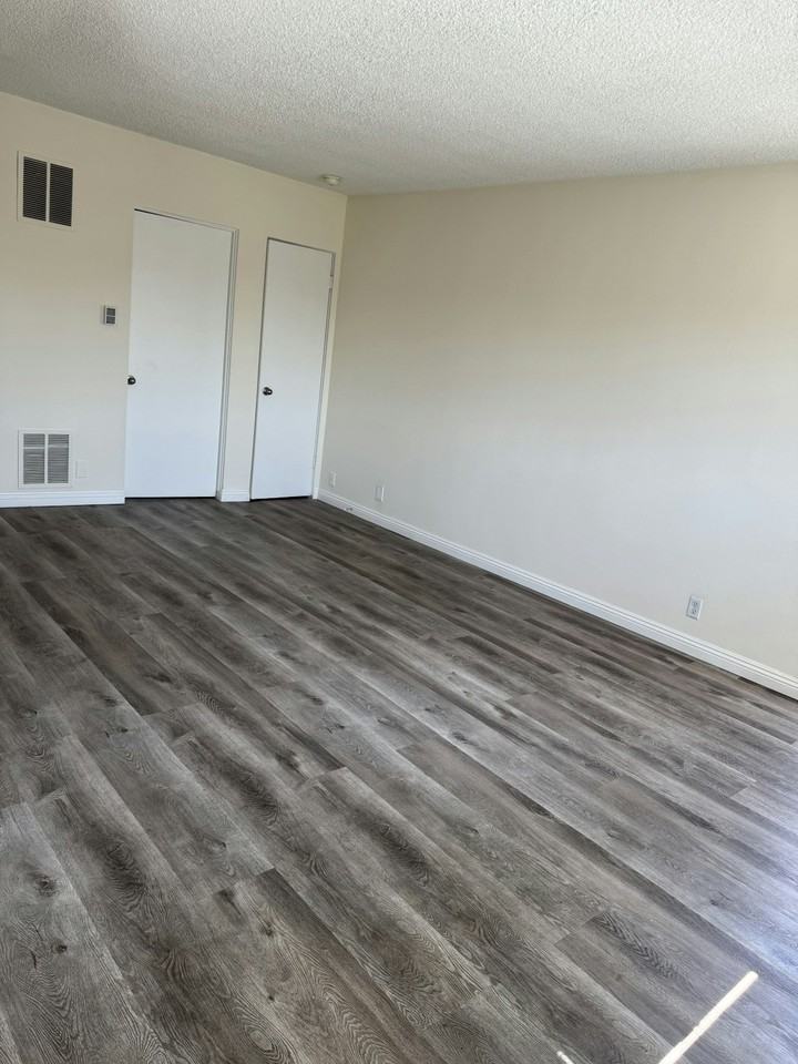 101 East Beacon Street, Unit F - Photo 3 of 16