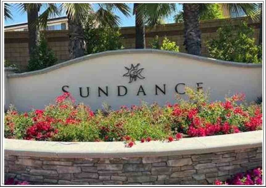 1347 Galaxy Dr - Photo 3 of 7