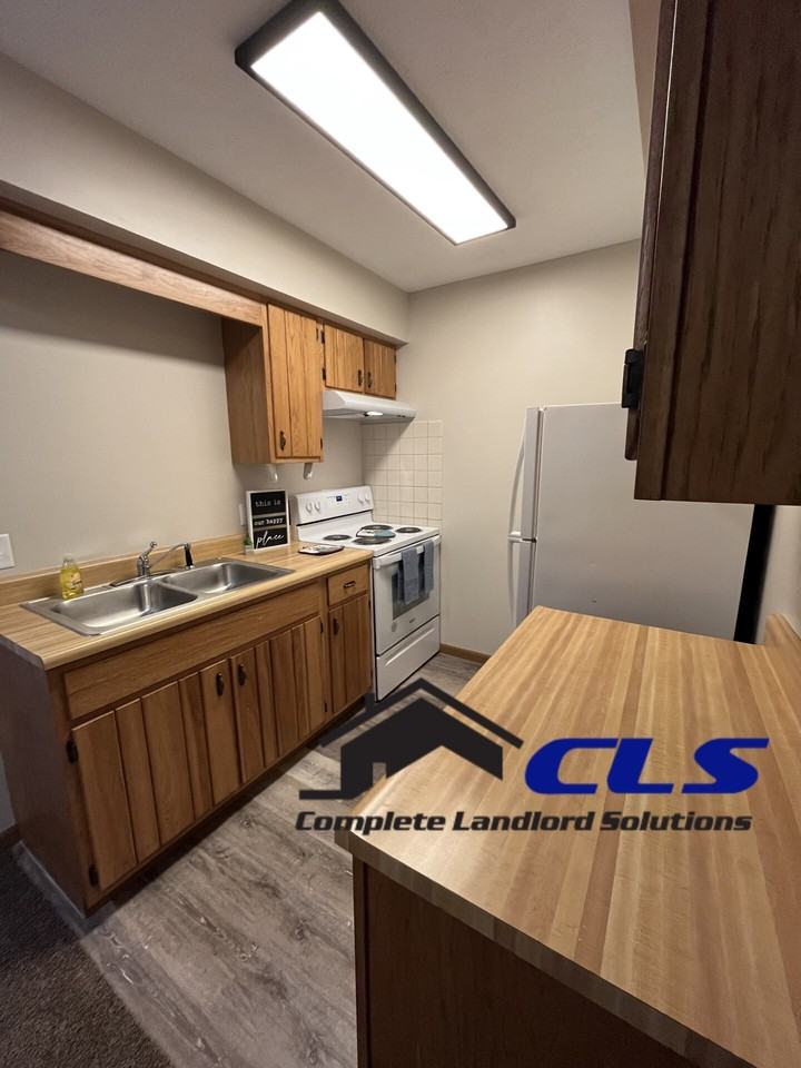 Winston Terrace Apartments LLC - Photo 7 of 13