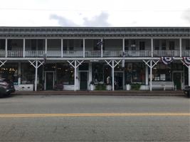 featured image of 18 Main St