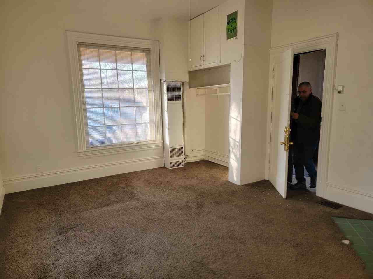 149 South 800 East - Photo 5 of 17