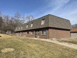 featured image of 823 N 2nd St