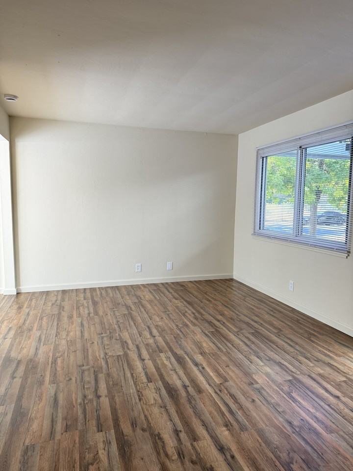 93/95 W. Reed Street - Photo 6 of 20