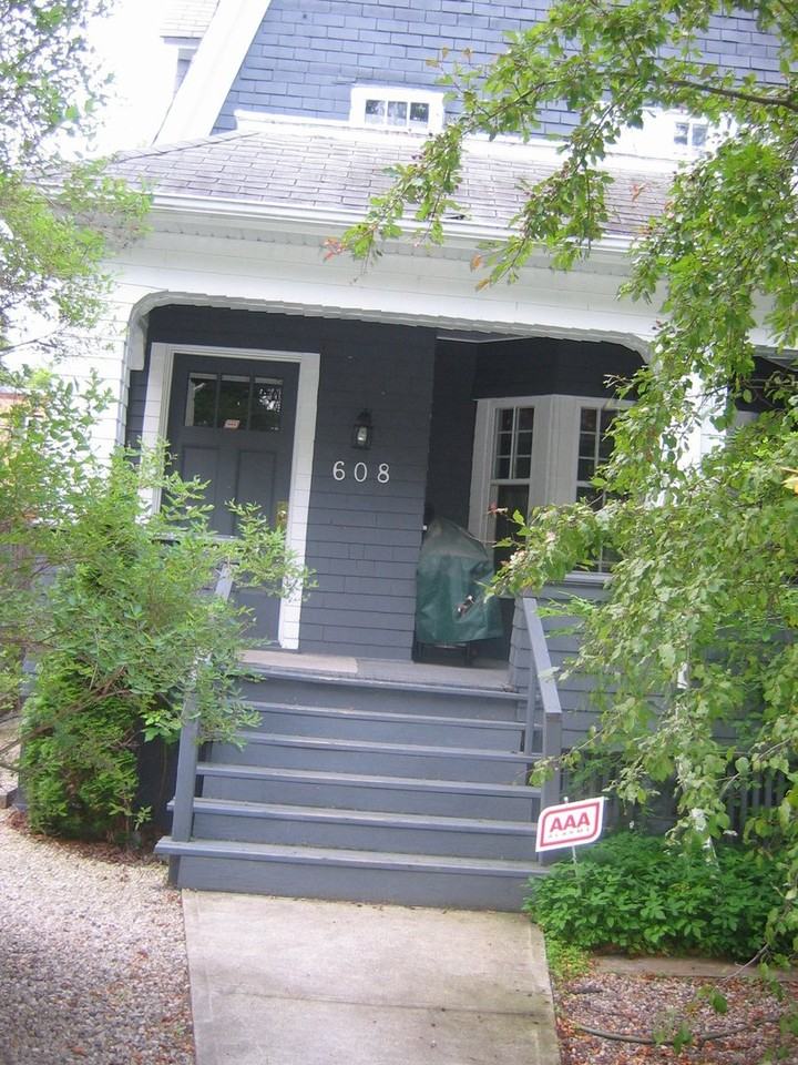 608 Gertrude Ave - Photo 2 of 6