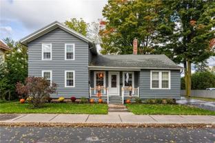 25 Pleasant St #23 - Photo 1 of 1