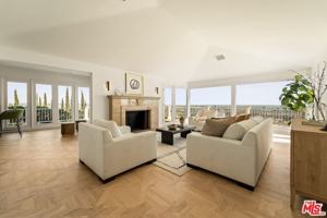 featured image of 8527 Hedges Way