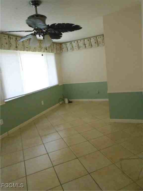 1406 Alwynne Dr - Photo 4 of 26