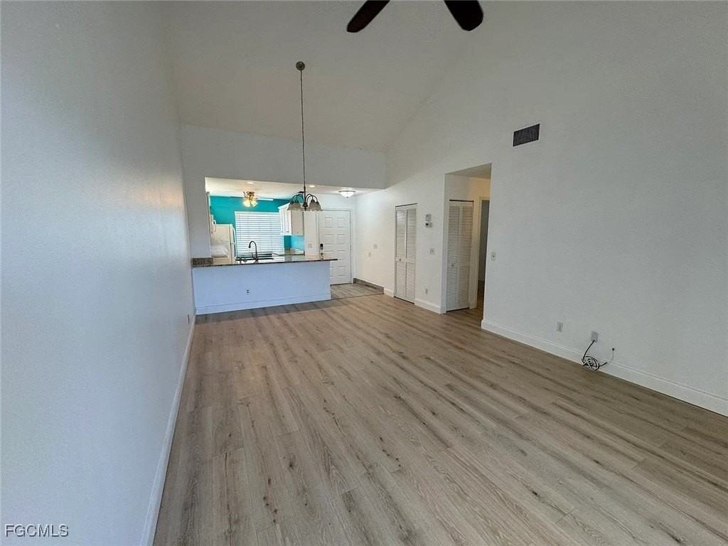 17035 Terraverde Cir - Photo 3 of 9