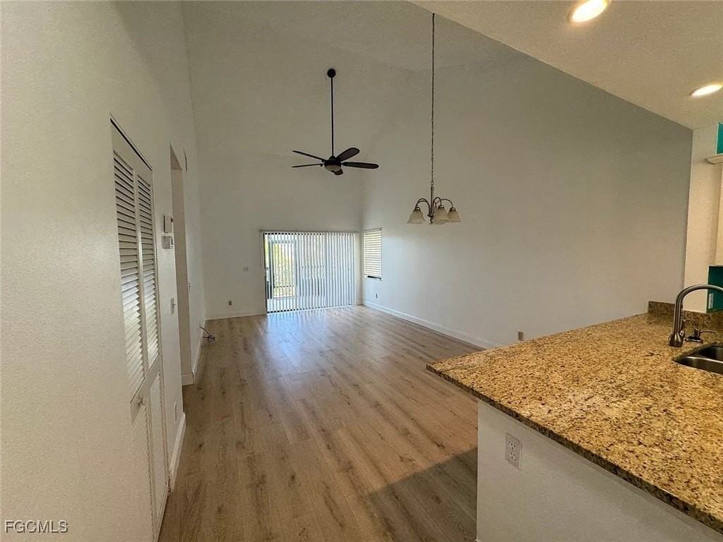 17035 Terraverde Cir - Photo 6 of 9