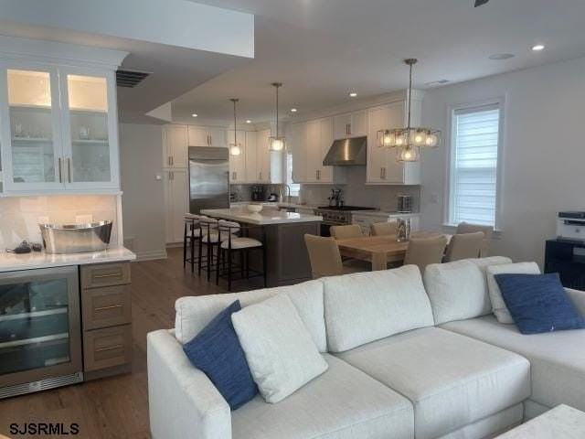 103 N Monroe Ave - Photo 7 of 33