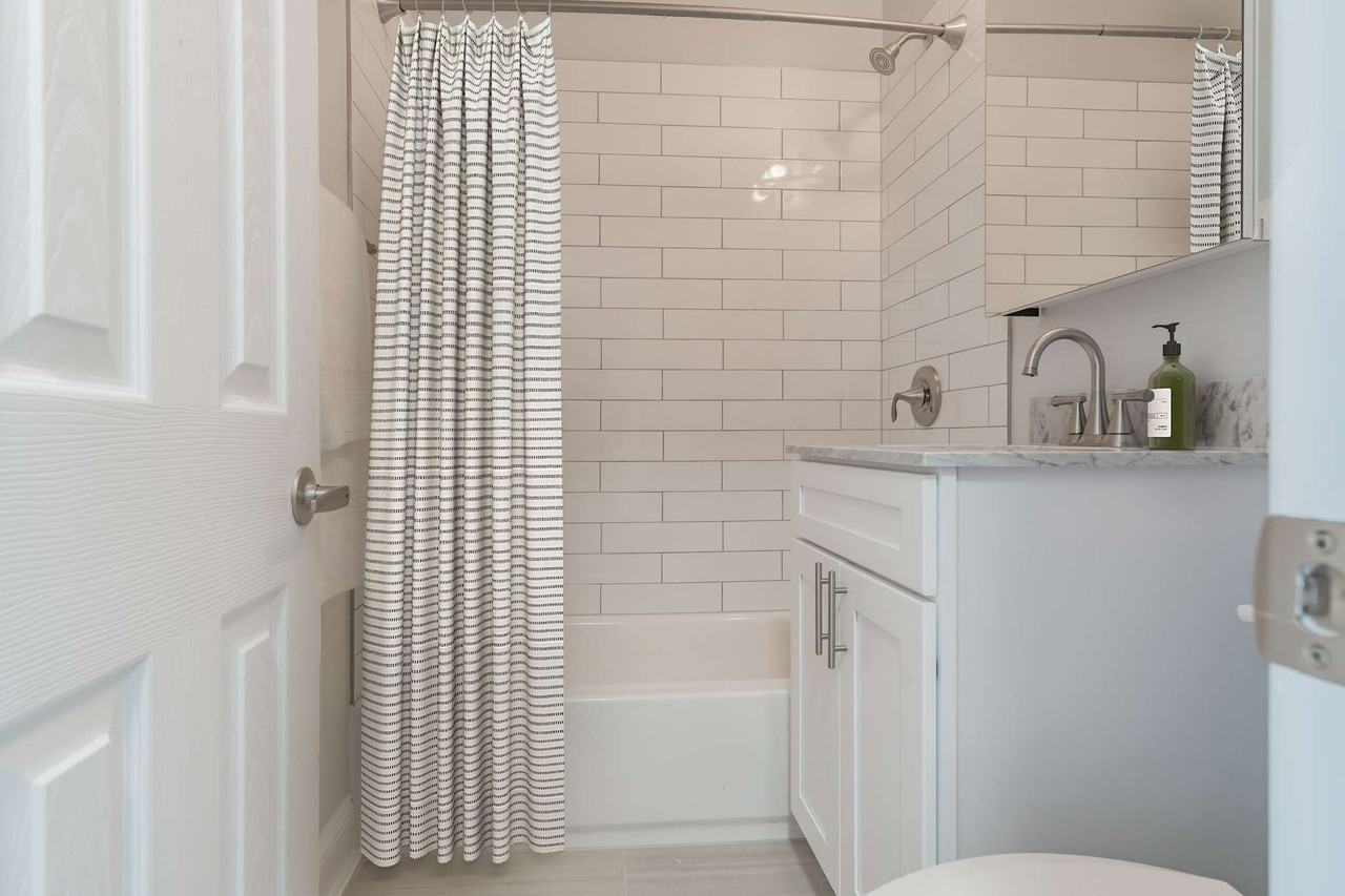 Bergen Apartments - Photo 4 of 9