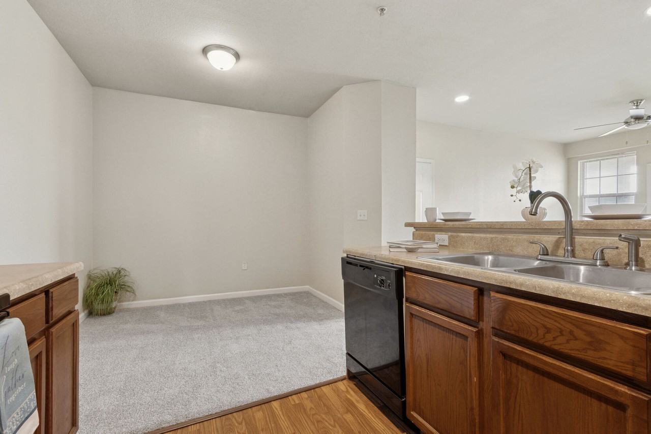 Bayou Reserve - Photo 6 of 50