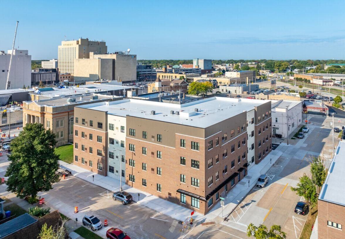 Rise Apartments - Photo 3 of 48