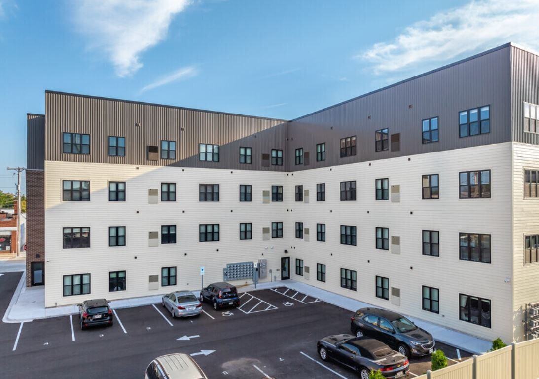 Rise Apartments - Photo 4 of 48