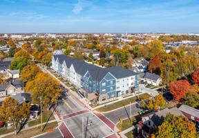 featured image of 1165 E Walnut St