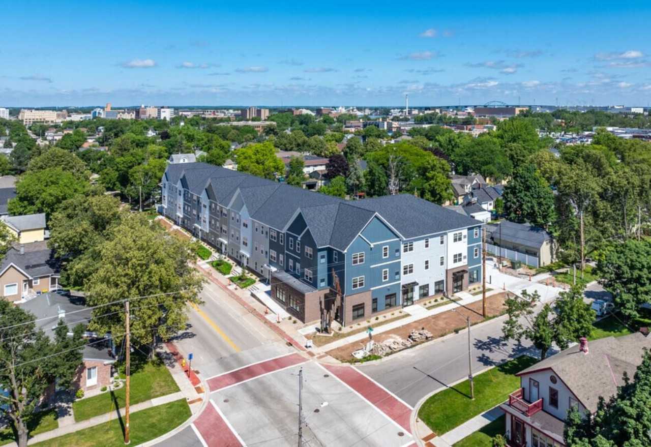 City East Apartments - Photo 2 of 27