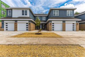 featured image of 1216 E Broadway