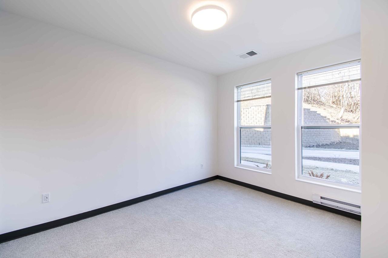 RW Apartments I and II - Photo 6 of 50