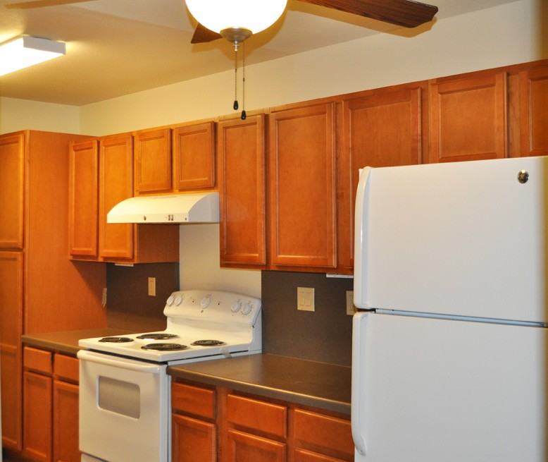 Seven Oaks Apartments - Photo 3 of 50