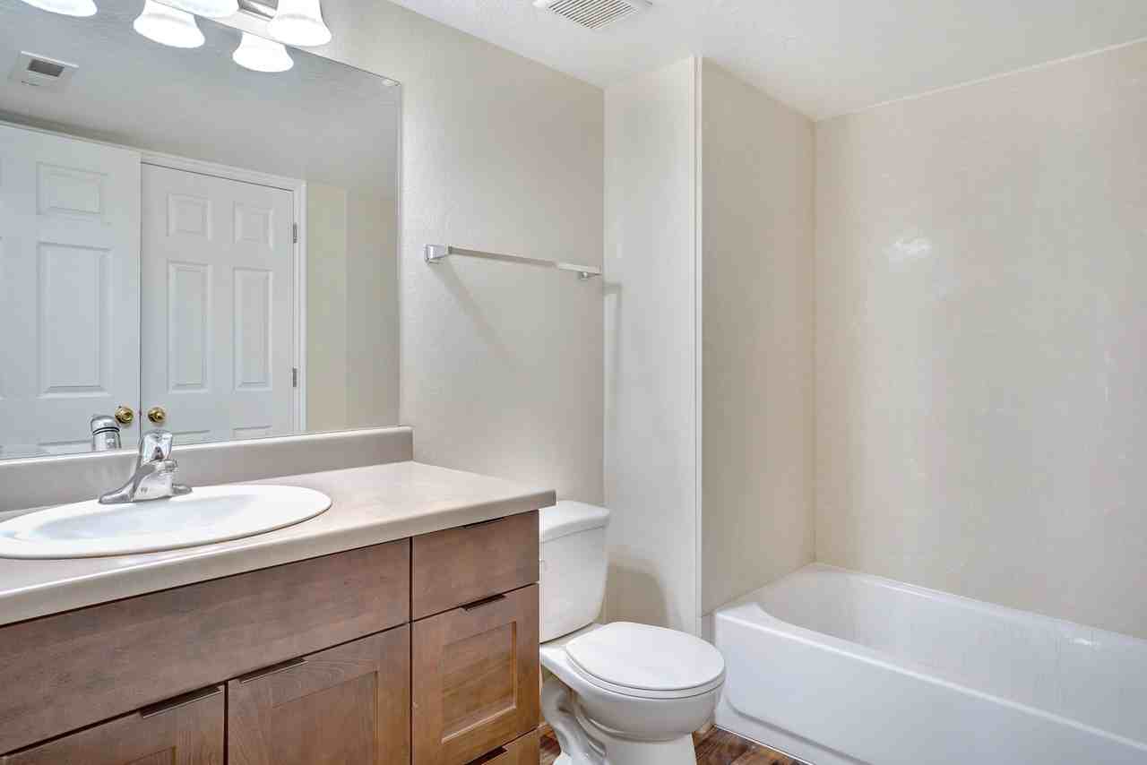 Jefferson School Apartments - Photo 2 of 15