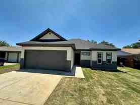 2617 47th St - Photo 1 of 1