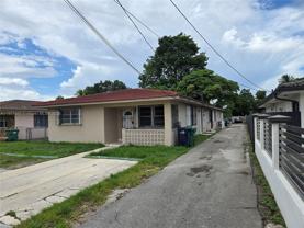 8855 Sw 27th St #1 - Photo 1 of 1