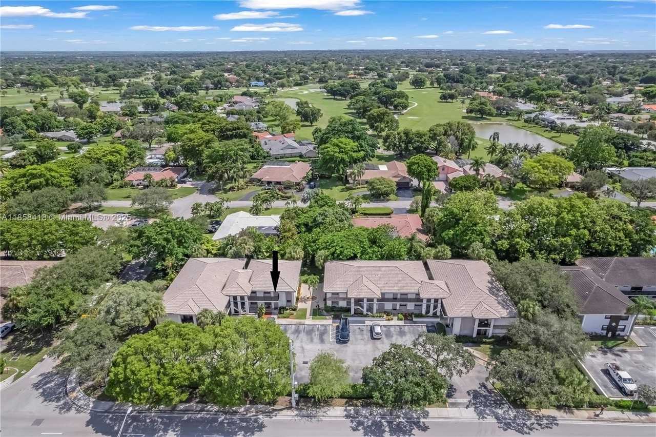 11160 W Sample Rd #11160 - Photo 2 of 37