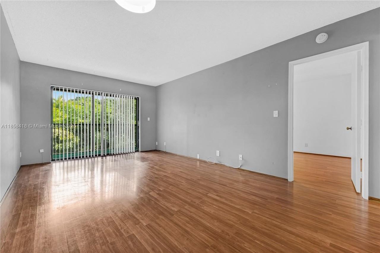 11160 W Sample Rd #11160 - Photo 6 of 37