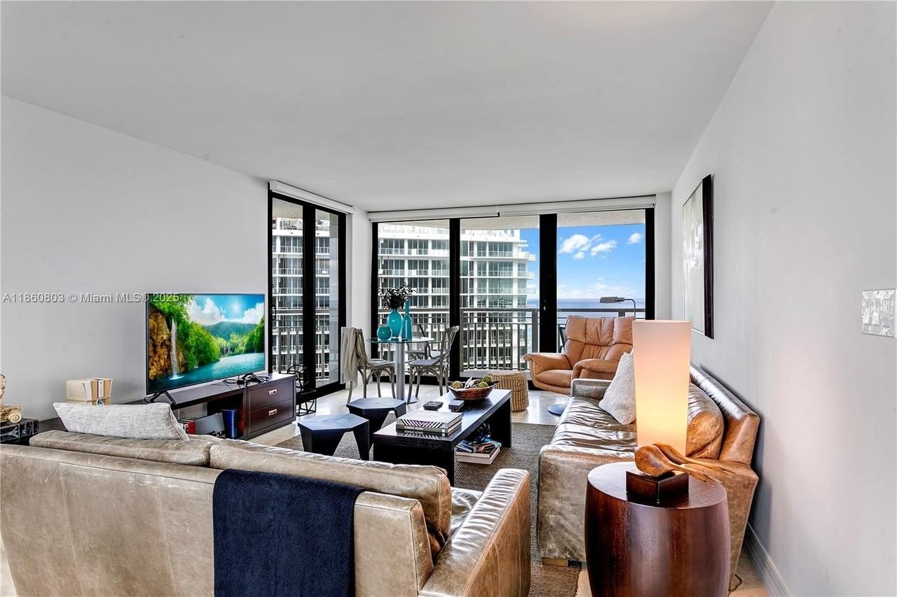 3000 N Ocean Dr #20A - Photo 5 of 43