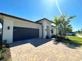 featured image of 17354 Sw 46th St