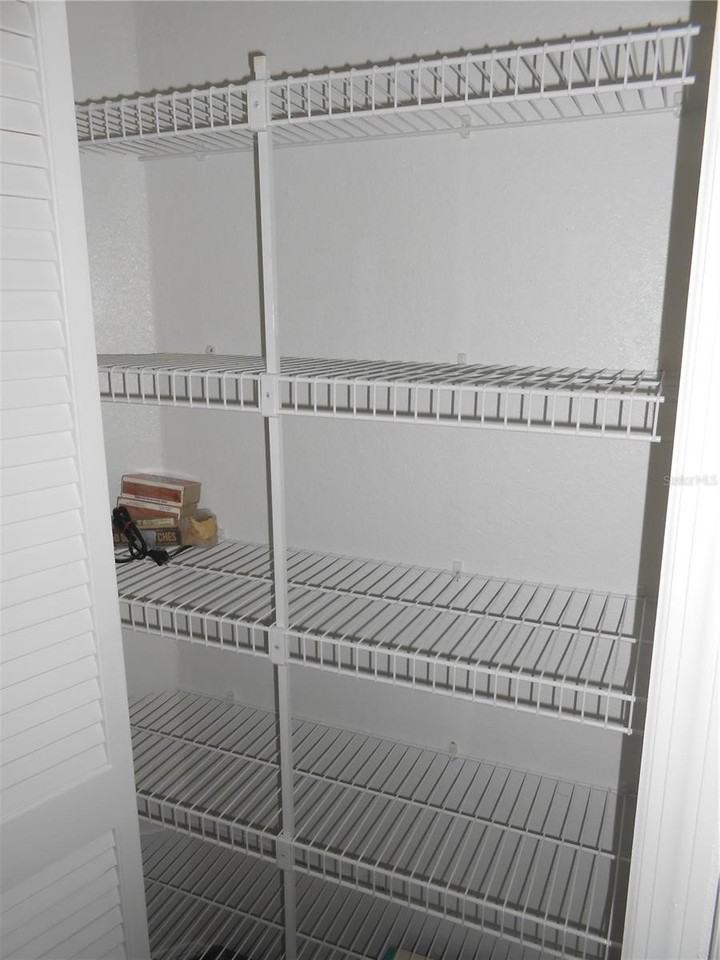 21239 Gaylord Avenue - Photo 6 of 30