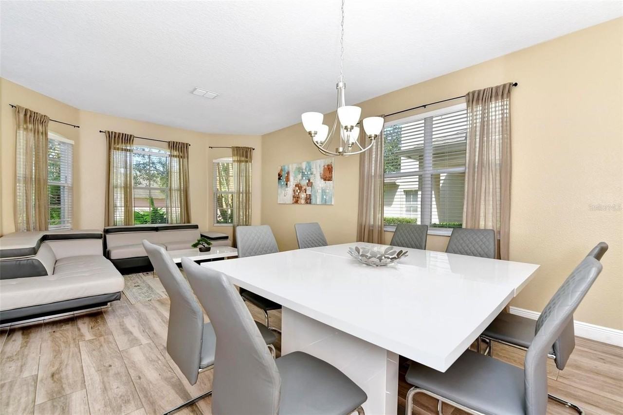 118 Higher Combe Dr - Photo 7 of 28