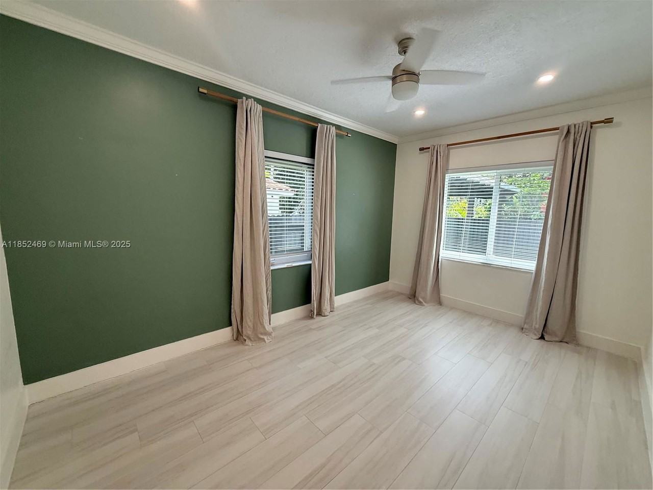 761 Northeast 77th Street - Photo 5 of 7