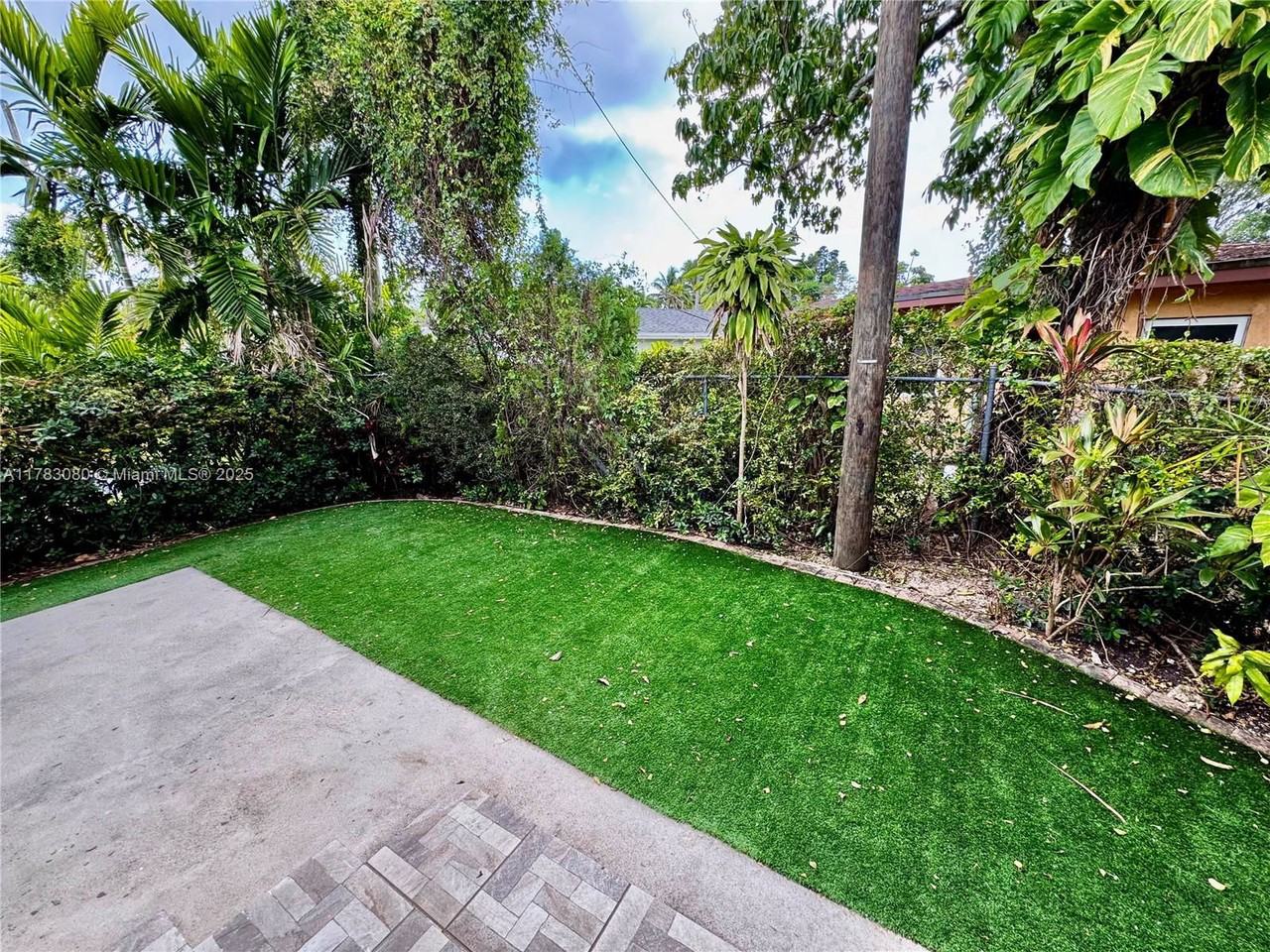 234 Washington Drive - Photo 6 of 6