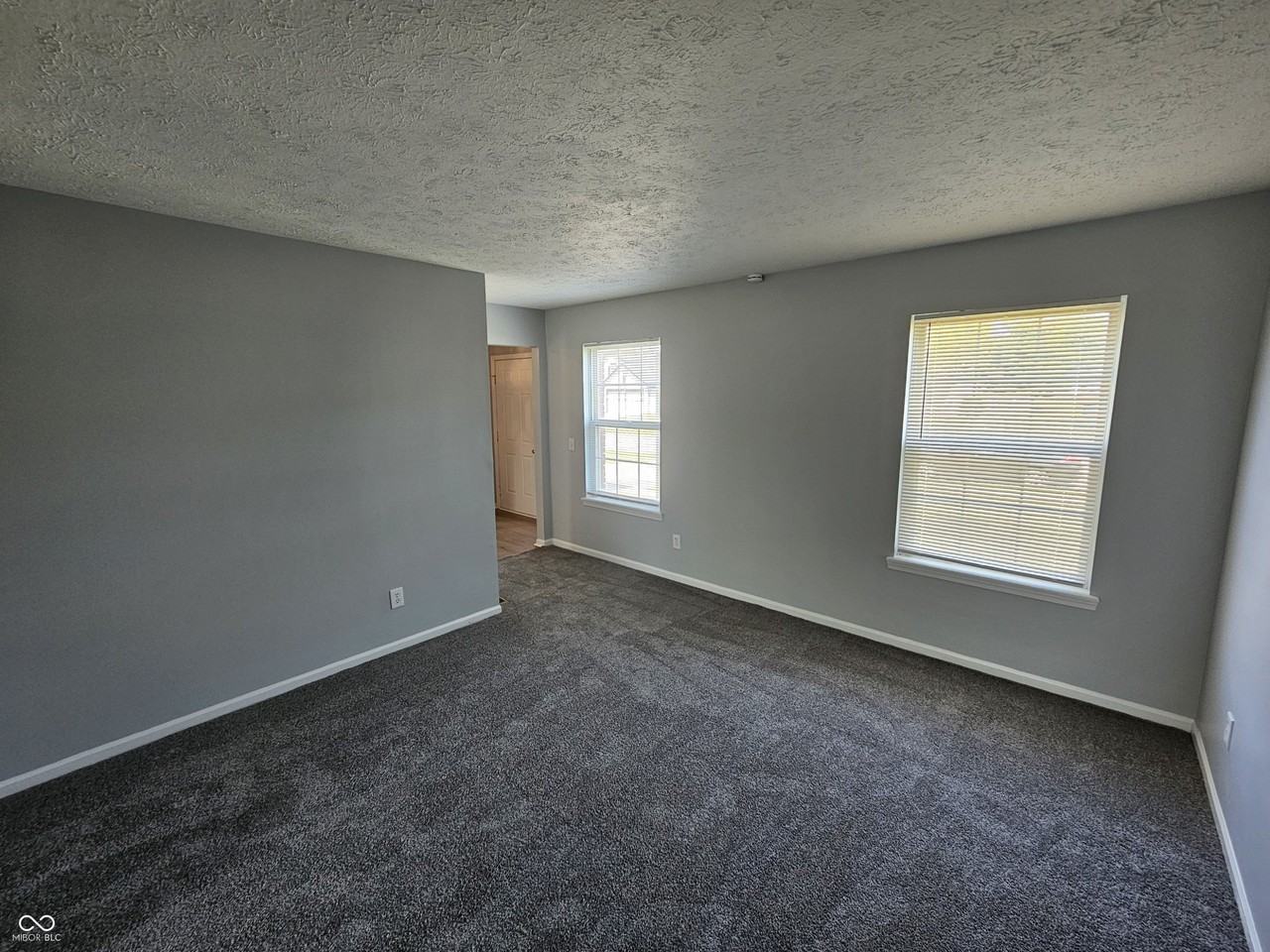 5627 Pillory Way - Photo 3 of 24