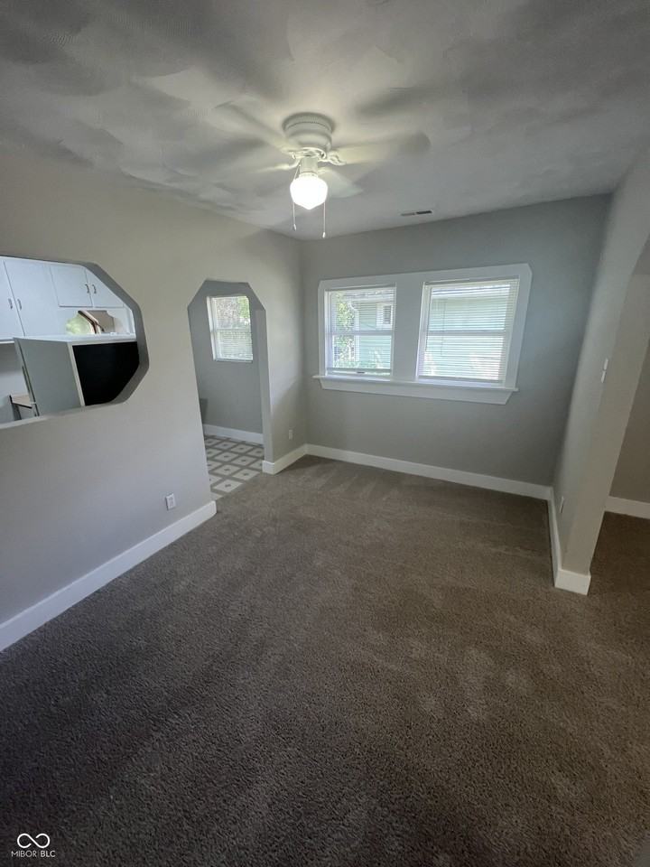 2522 Adams St - Photo 4 of 19