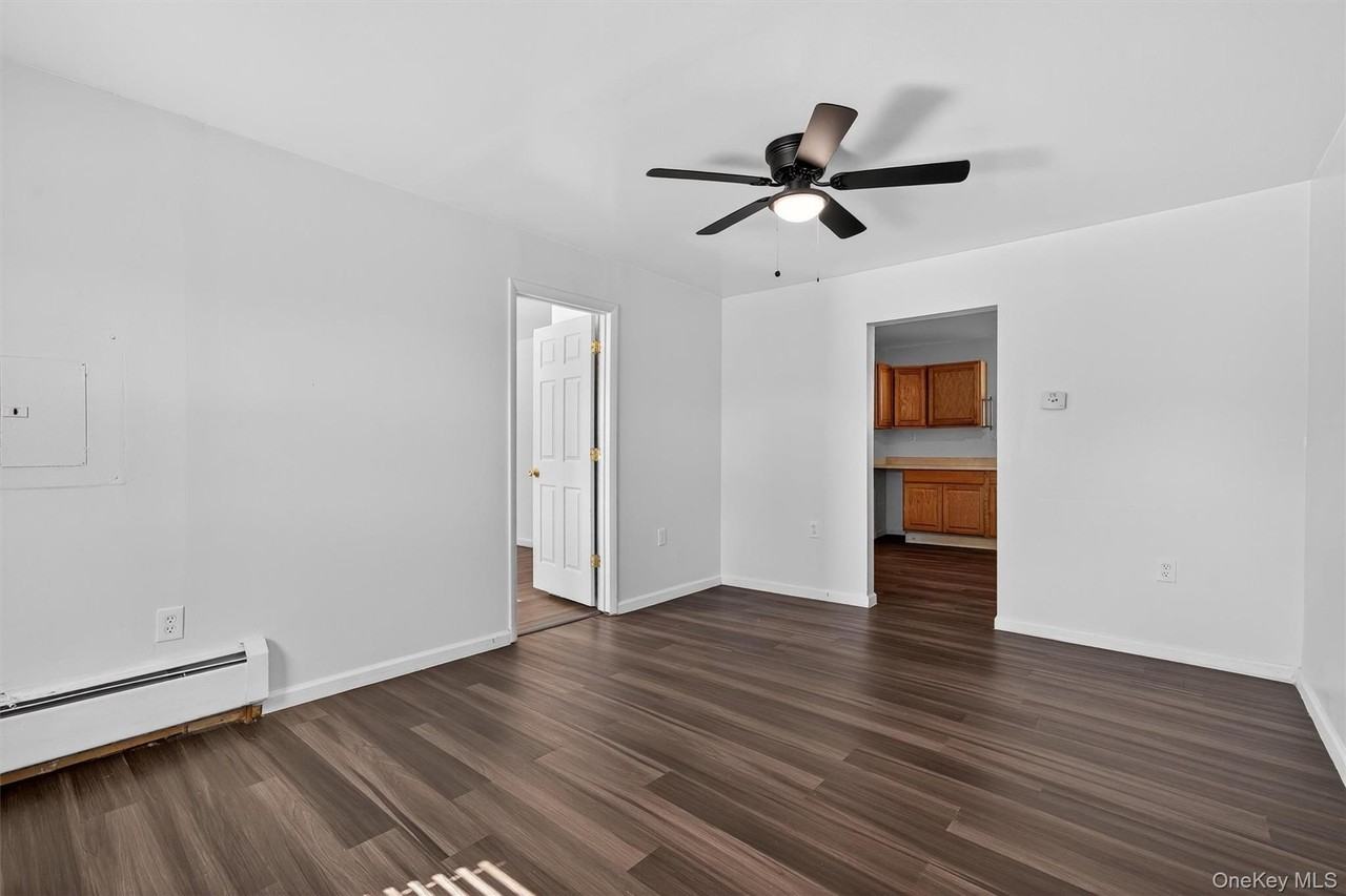 376 Bridgeville Rd #1 - Photo 3 of 17