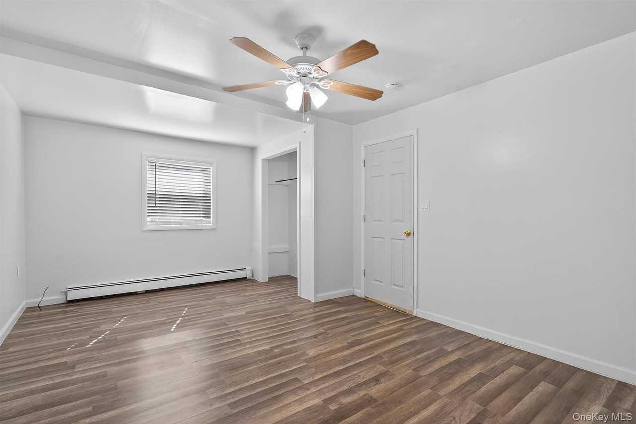 376 Bridgeville Rd #1 - Photo 7 of 17