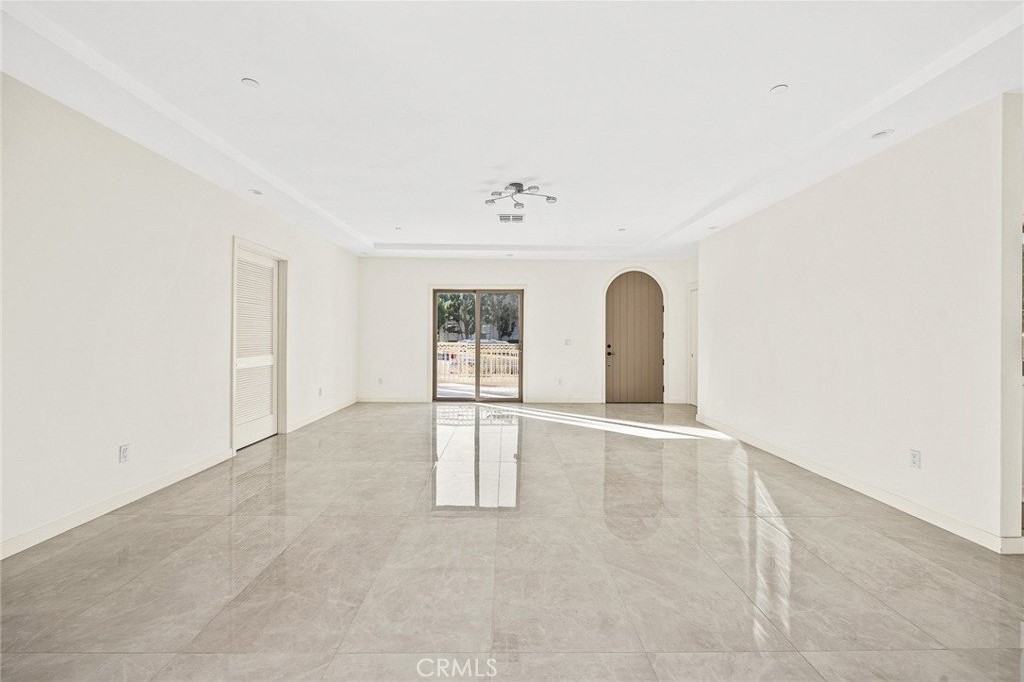 1228 Temple City Blvd #E - Photo 6 of 26