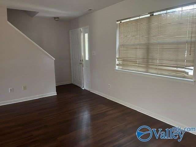 309 Autumn Ln - Photo 2 of 14