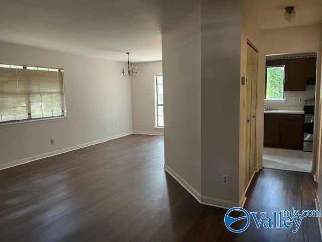 309 Autumn Ln - Photo 3 of 14