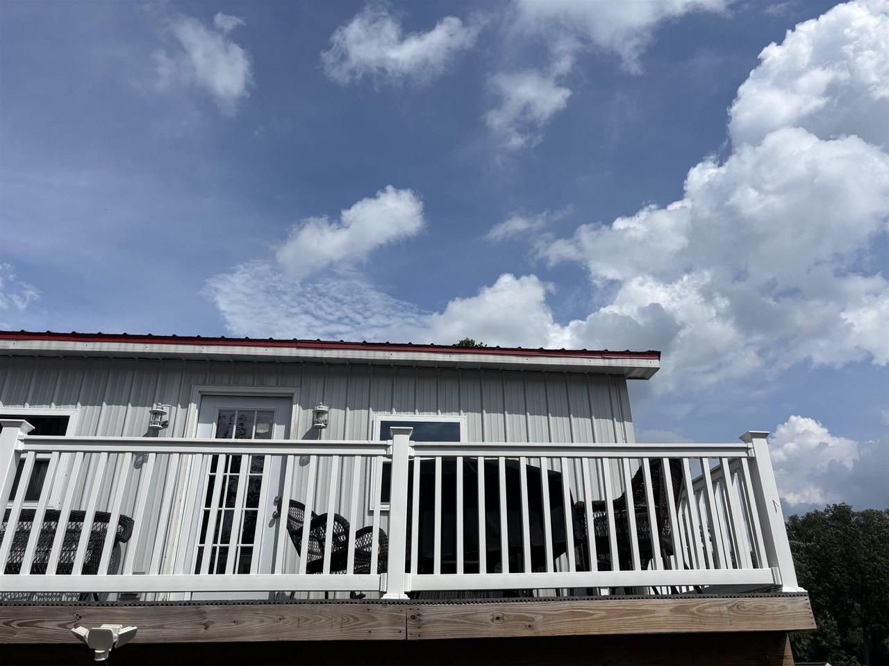 87 School St - Photo 2 of 14