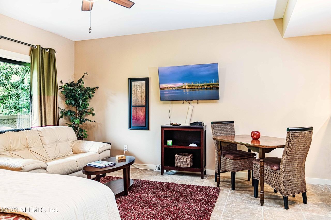 945 Registry Blvd Unit 212 #212 - Photo 7 of 26