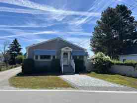110 Old Beach Rd - Photo 1 of 1