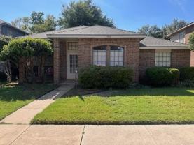 7709 Radford Cir - Photo 1 of 1