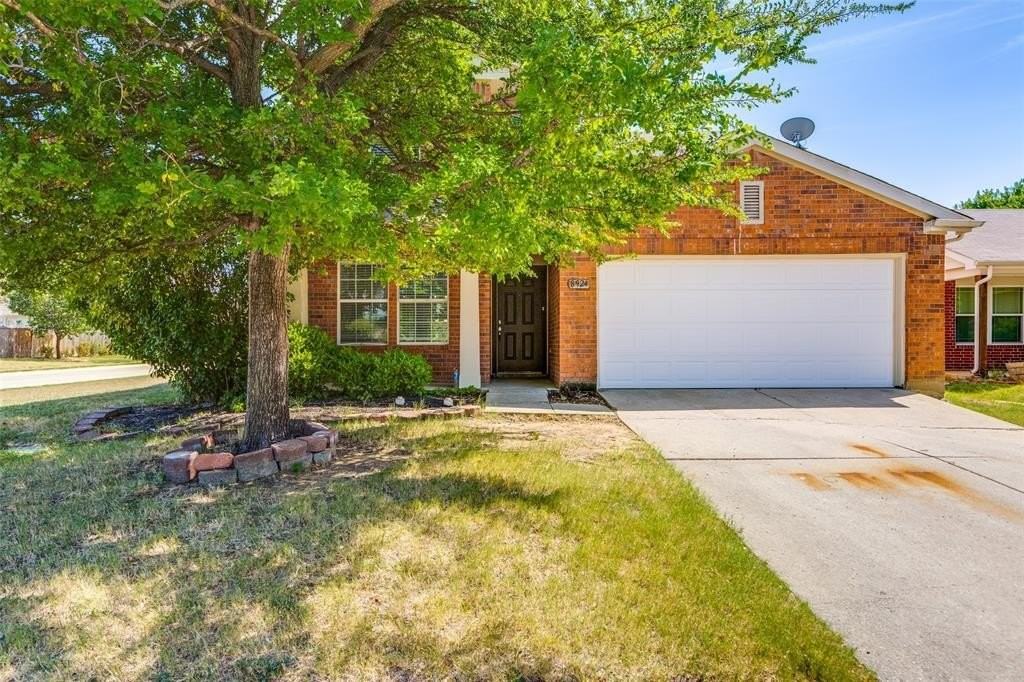 8924 Tumbleweed Dr - Photo 2 of 25