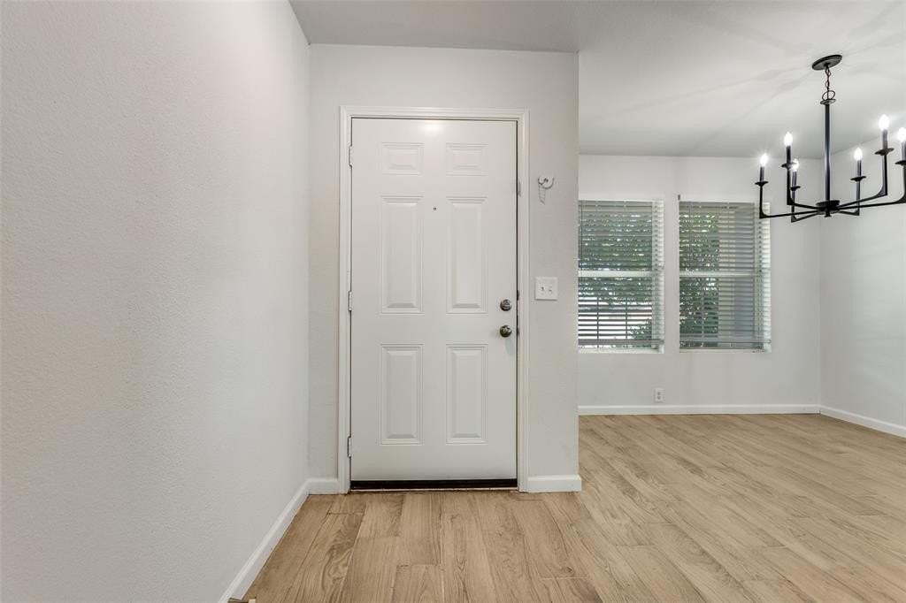 8924 Tumbleweed Dr - Photo 4 of 25