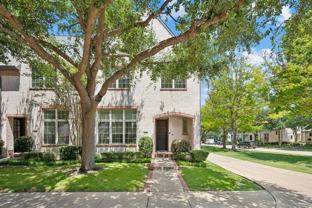744 Snowshill Trl - Photo 1 of 1